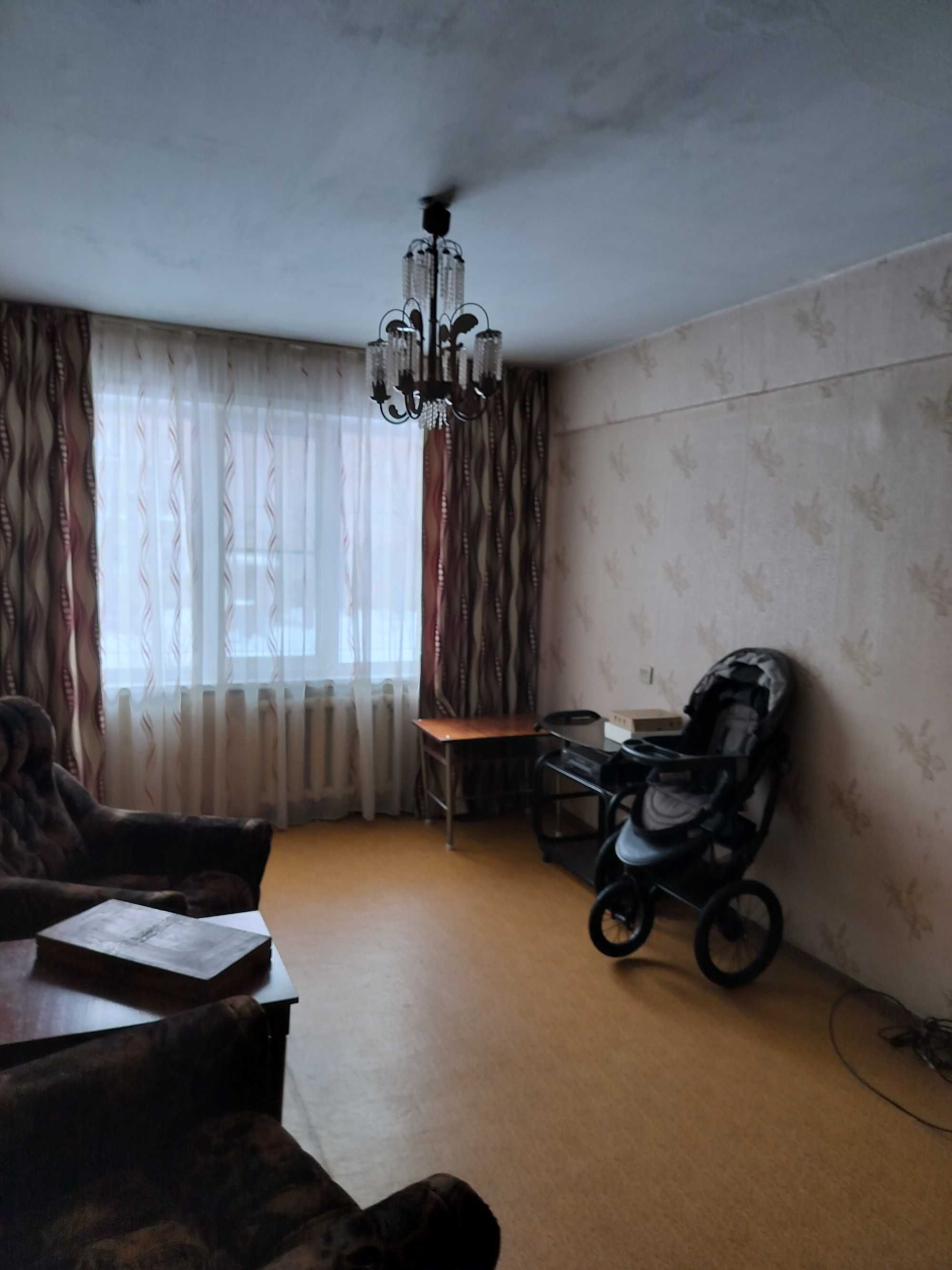3х комнатная квартира район КШТ, Утепова,23
