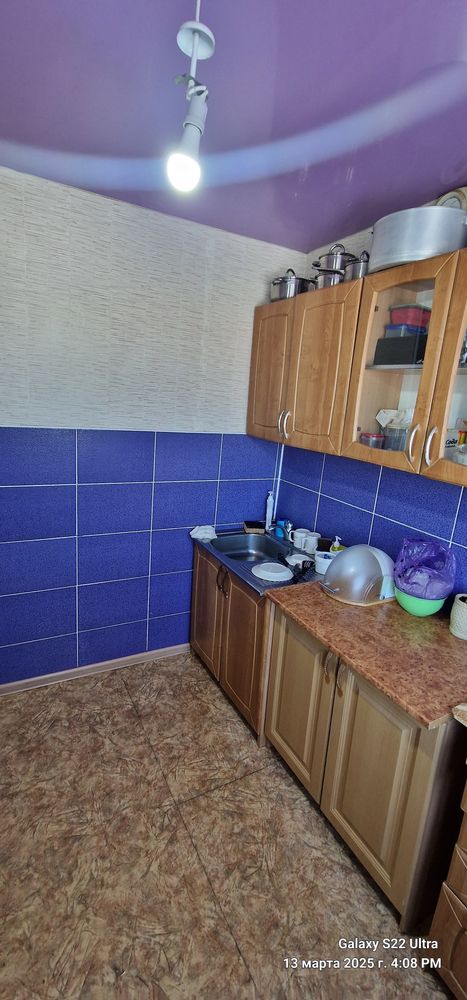 Двухкомнатная второй этаж