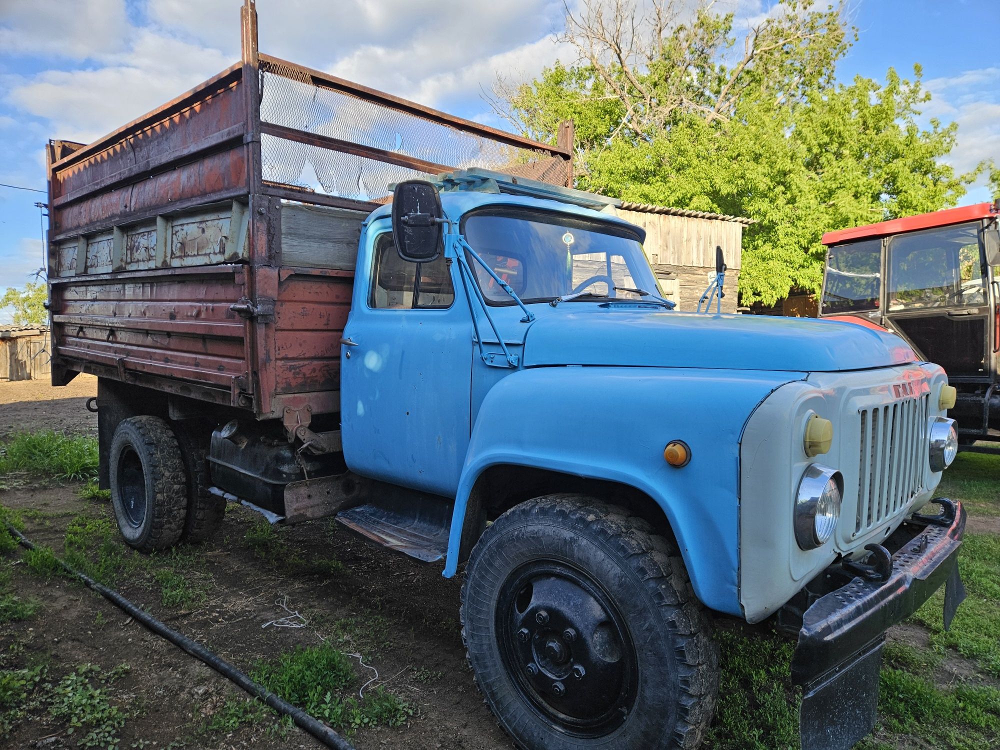 Газ Самосвал авто