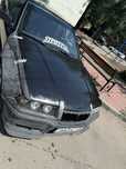 BMW E-36 седан капот