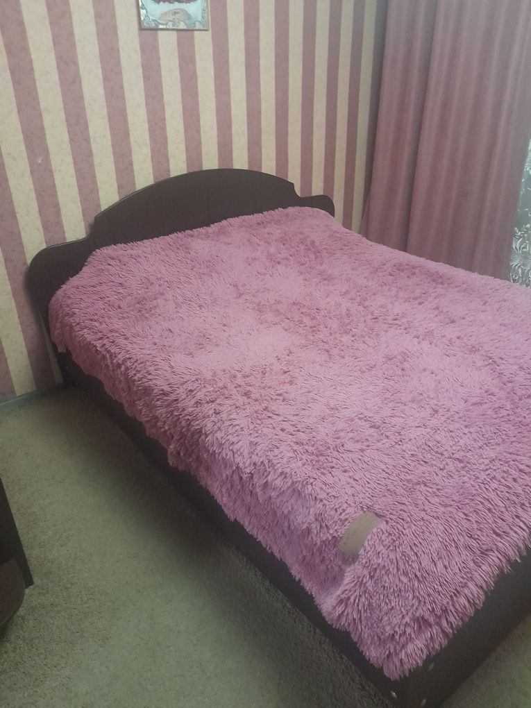 Продам кровать 2-х спальную. Продана