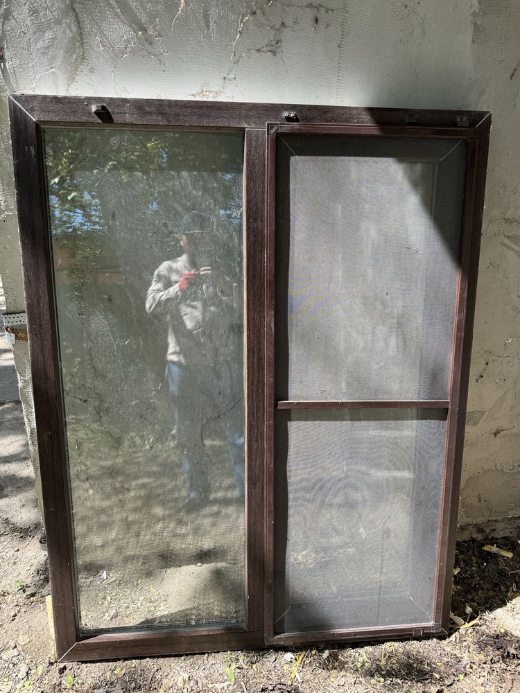 Продам пластиковые окна в отличном состояний