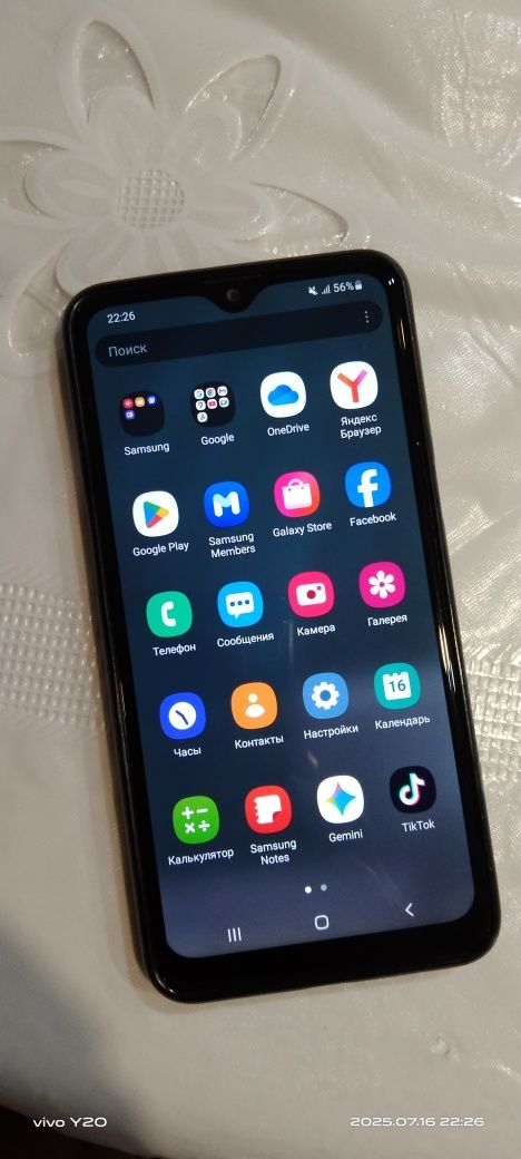 Продам самсунг А10s, 32гб