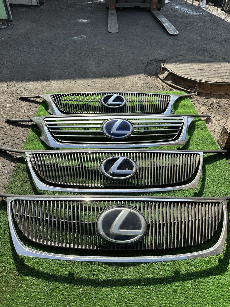 Решетки Капота гибрид Lexus Gs350 ресталинг и до рестайлинг оригинал