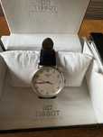 Часы кварцевые Tissot