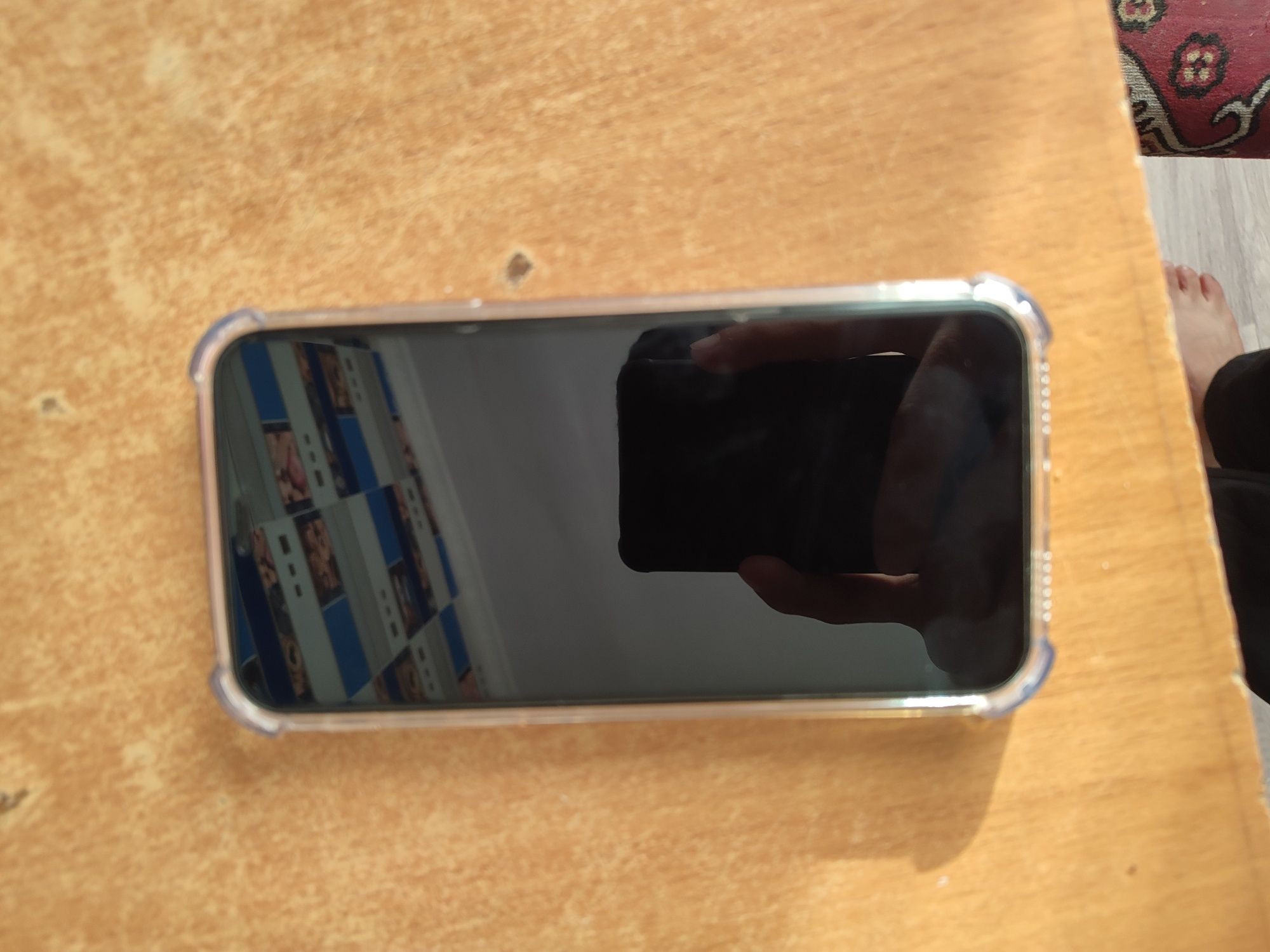 iPhone 11 128GB в идеальном состоянии