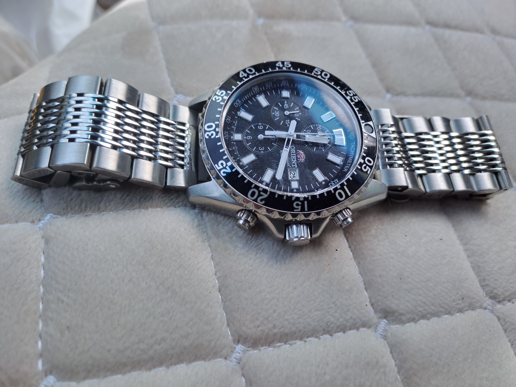 ORIENT CAPTAIN. 200M.Дайверы с хронометром от orient.