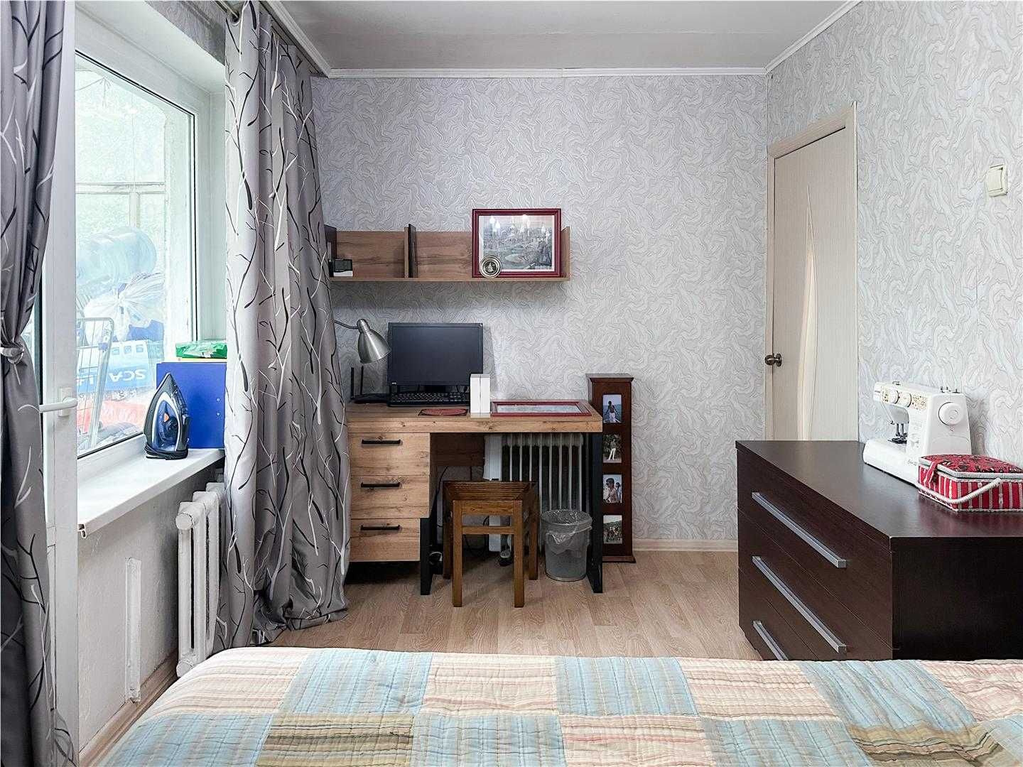 2-х ком кв  р/н Байконур 42кв.м 2/5этаж ТД Алма-ата Комиссия 0%