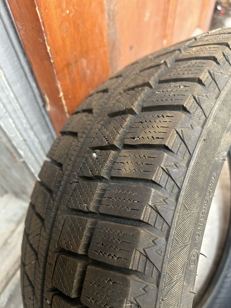 Продам диски с резиной R17