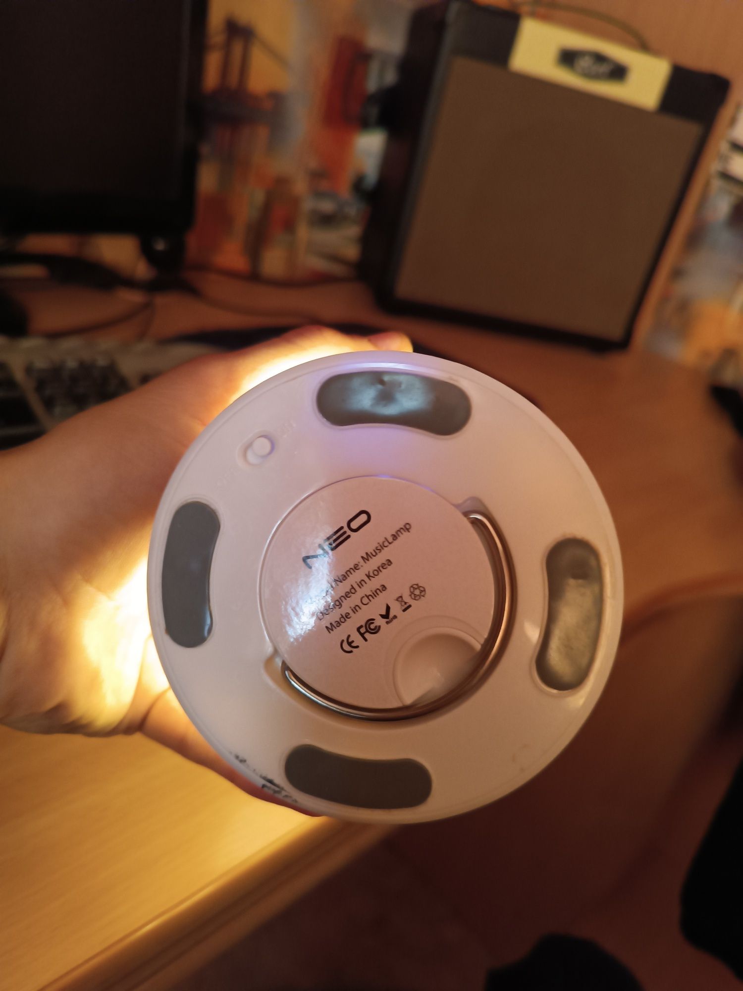 Колонка - Neo Music Lamp
