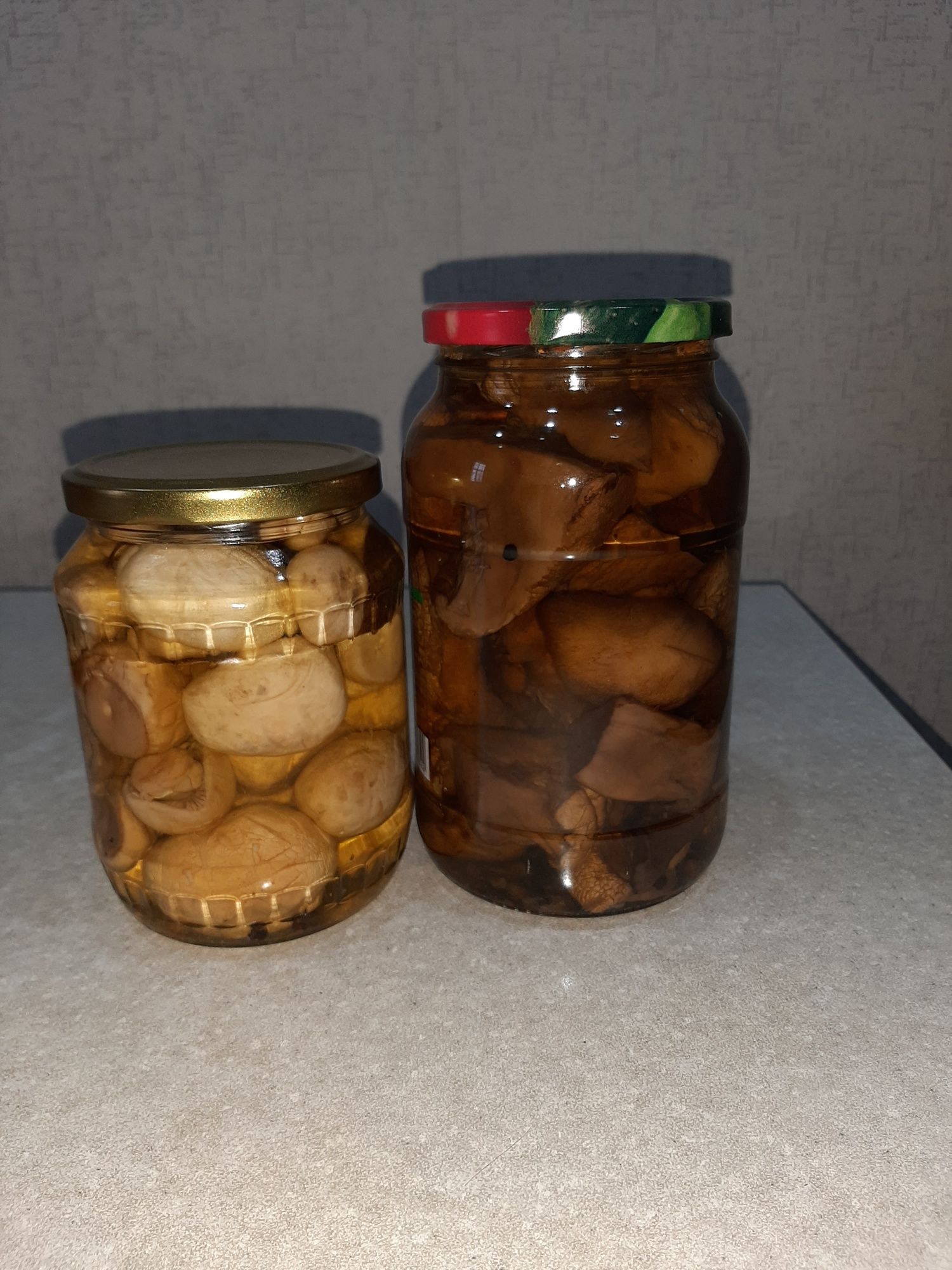 Шампиньоны  маринованные