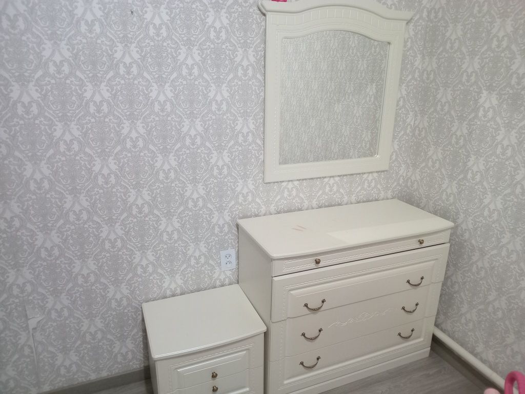 Спальний Гарнитур