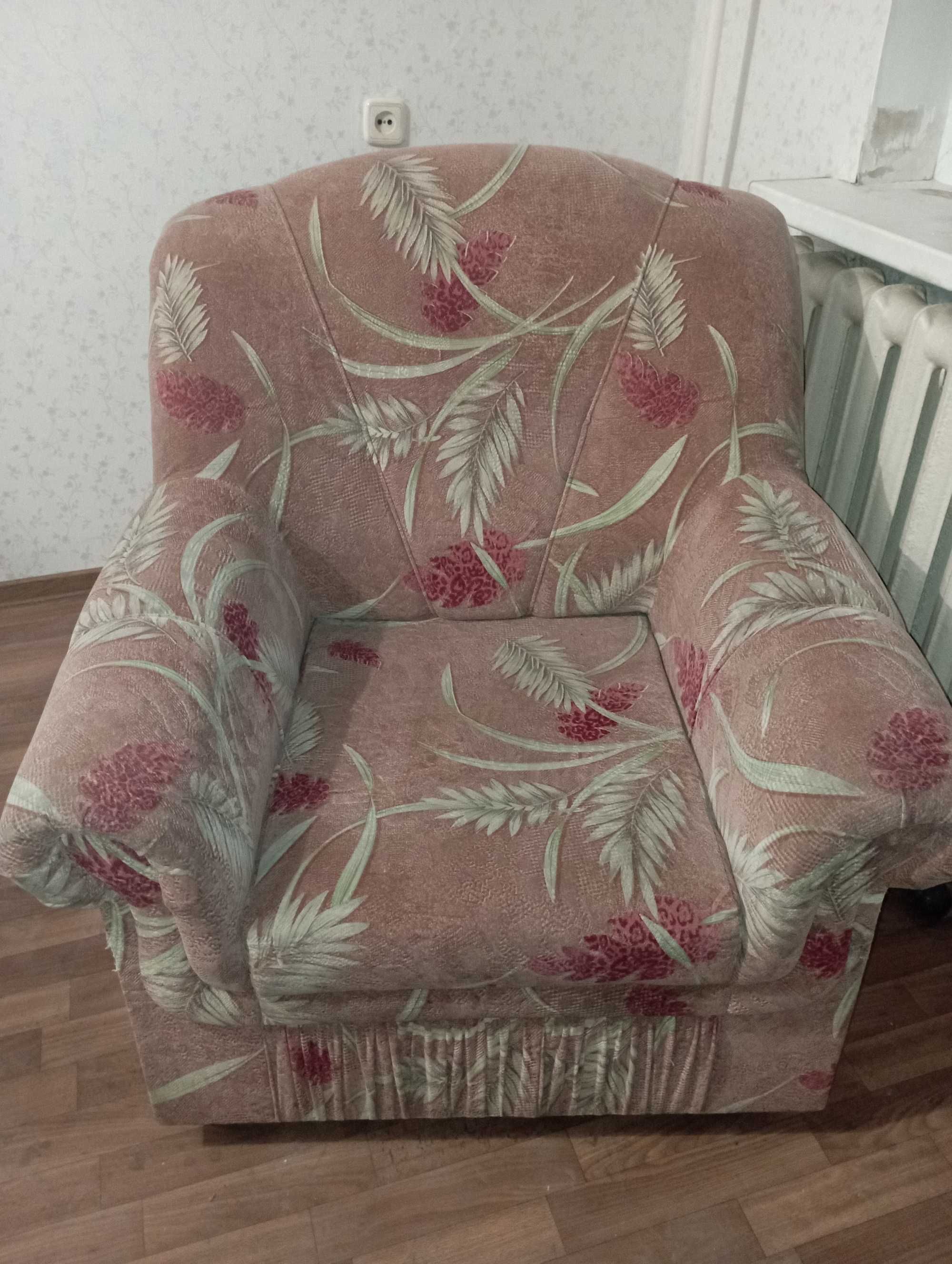 Диван + два кресла