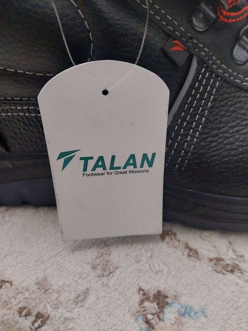 Продам спецобувь