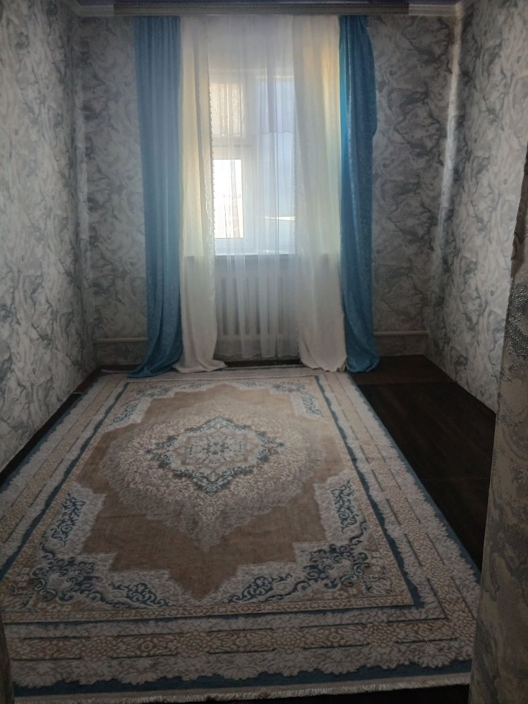 Титовта үлкен үй сатылады