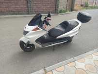 Продам макси скутер ямаха маджеста YP 250