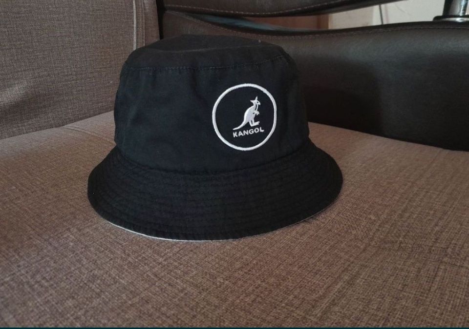 Kangol S nike adidas reebok puma calvin polo hugo tommy lacoste ea7