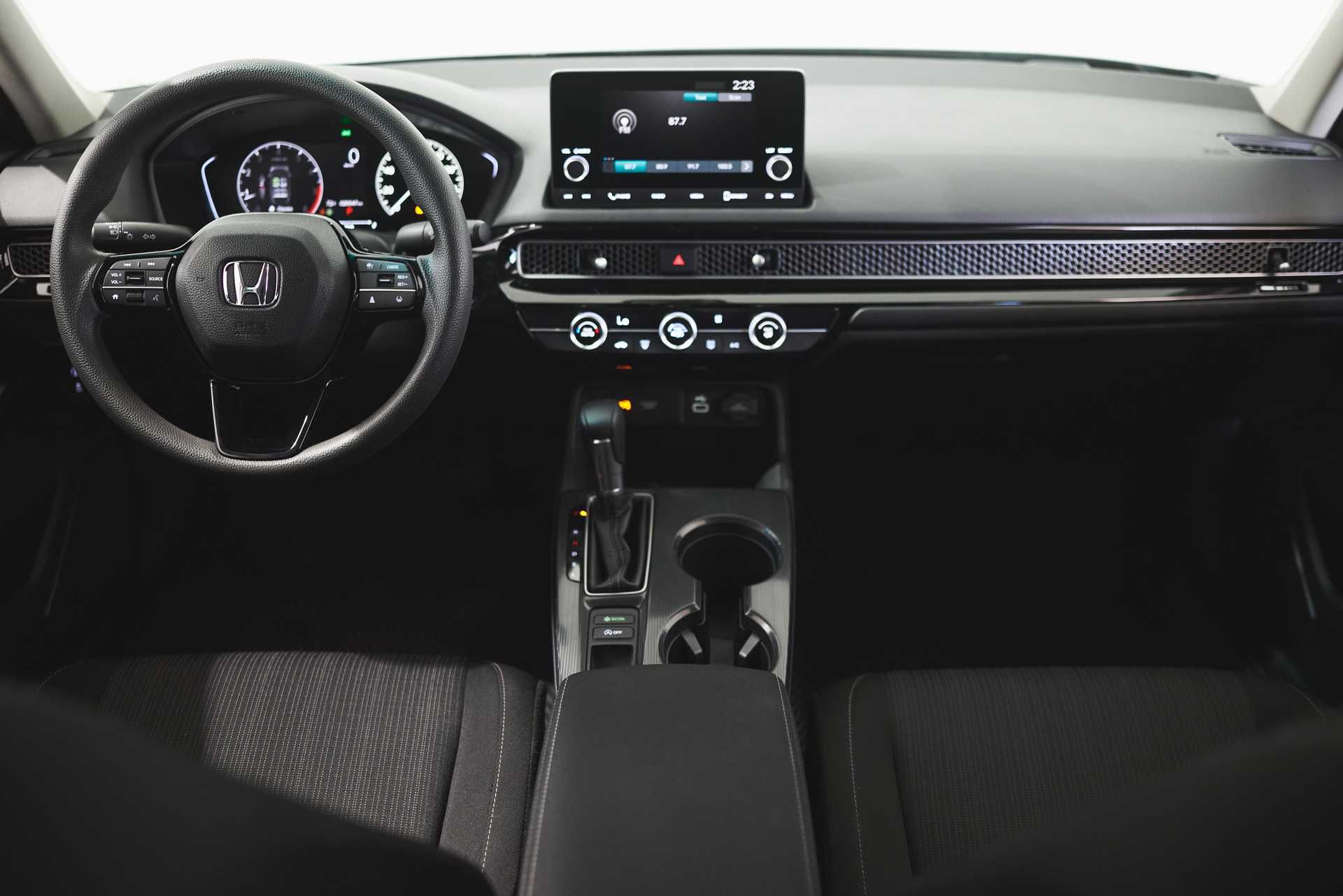 Honda Civic 2022 года выпуска