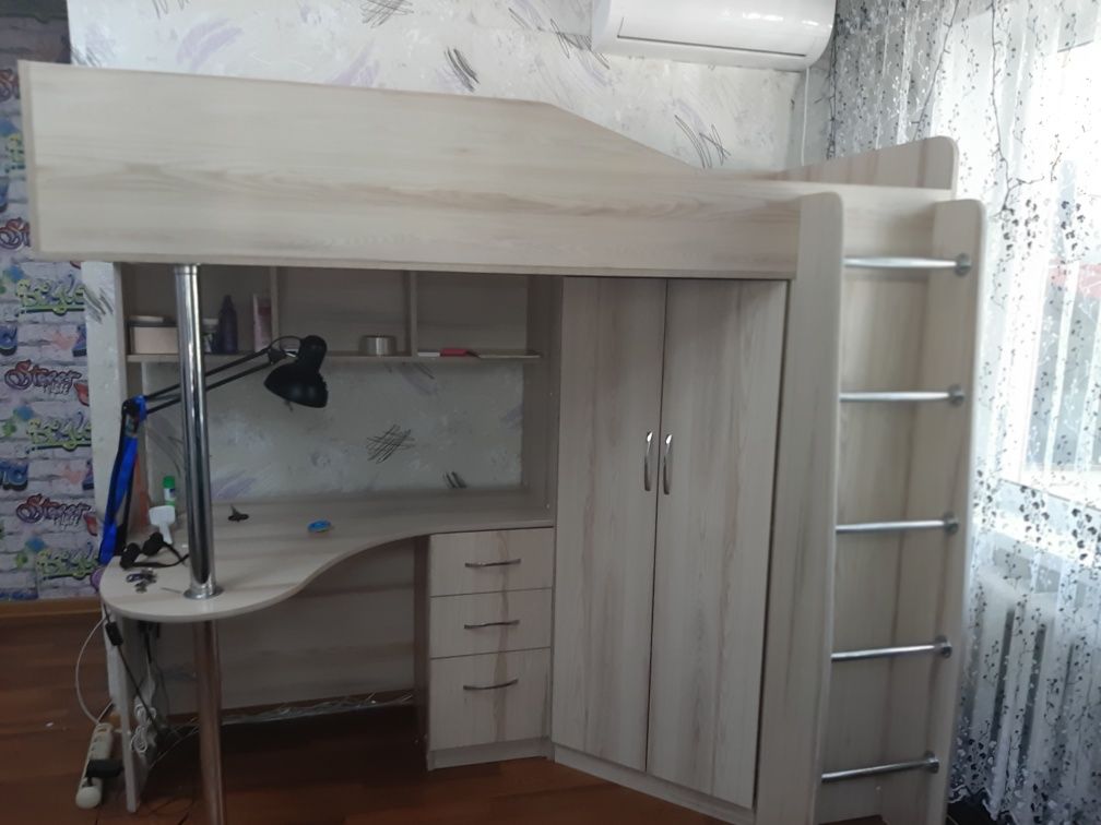 Продам детскую кровать