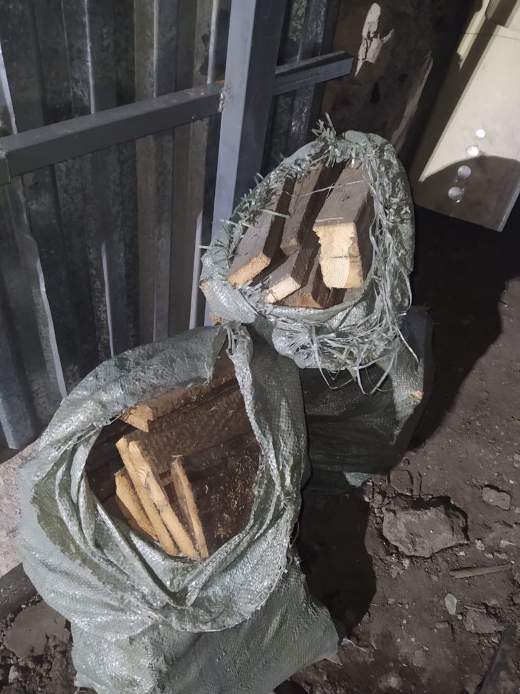 Продам дрова в мешках.