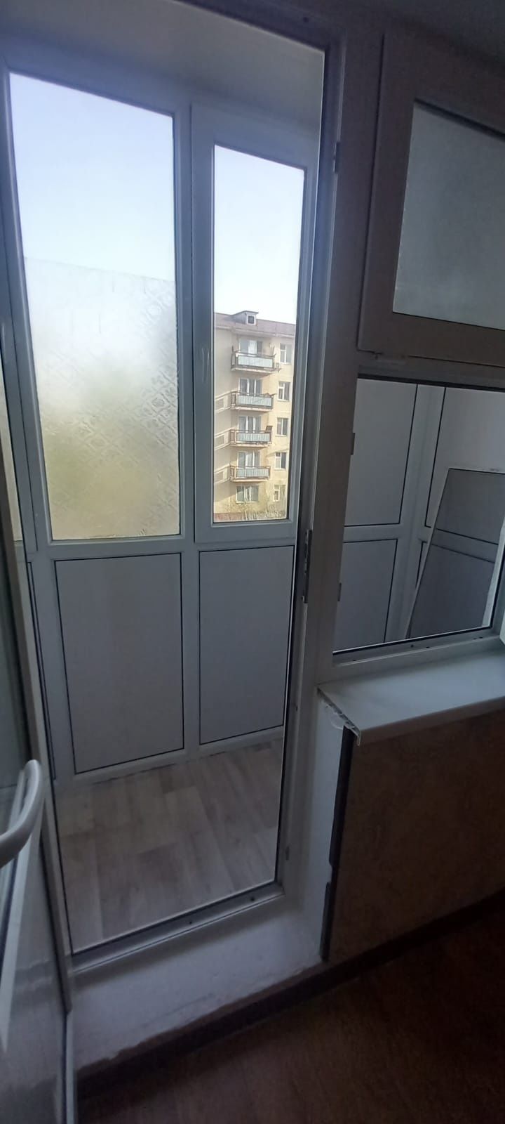 2 бөлмелі үй ұзақ мерзімге арендаға беріледі.  Толық мебель бар