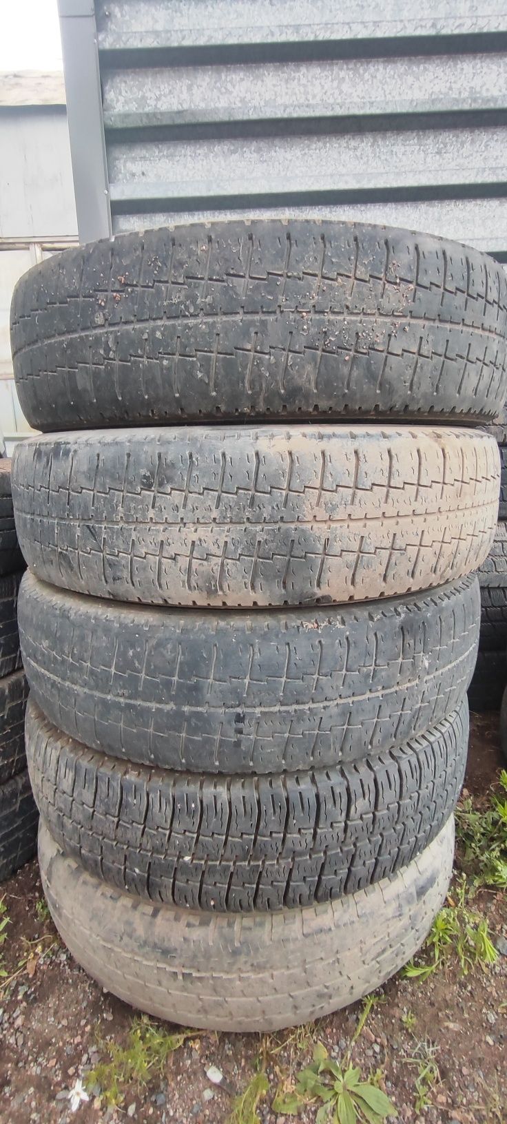 Шины Б/У 185/75R16c , 215/65R16