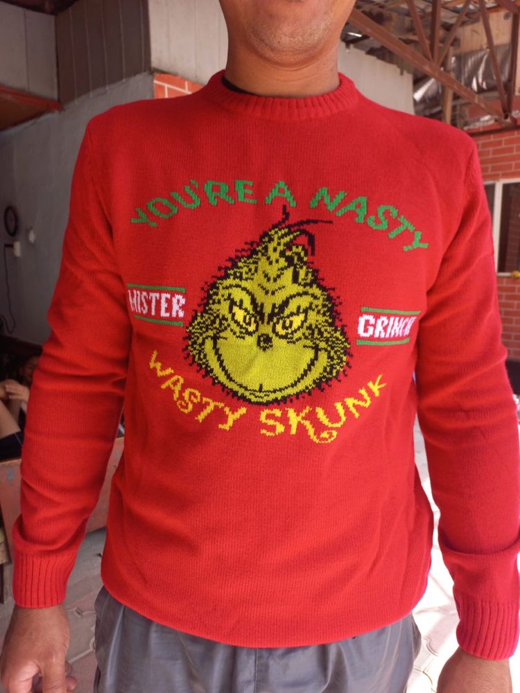 Продаю свитера