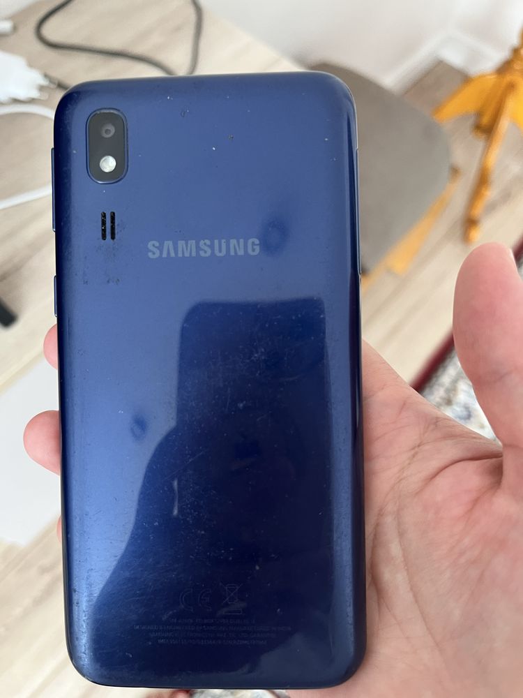 Продам самсунг А 2