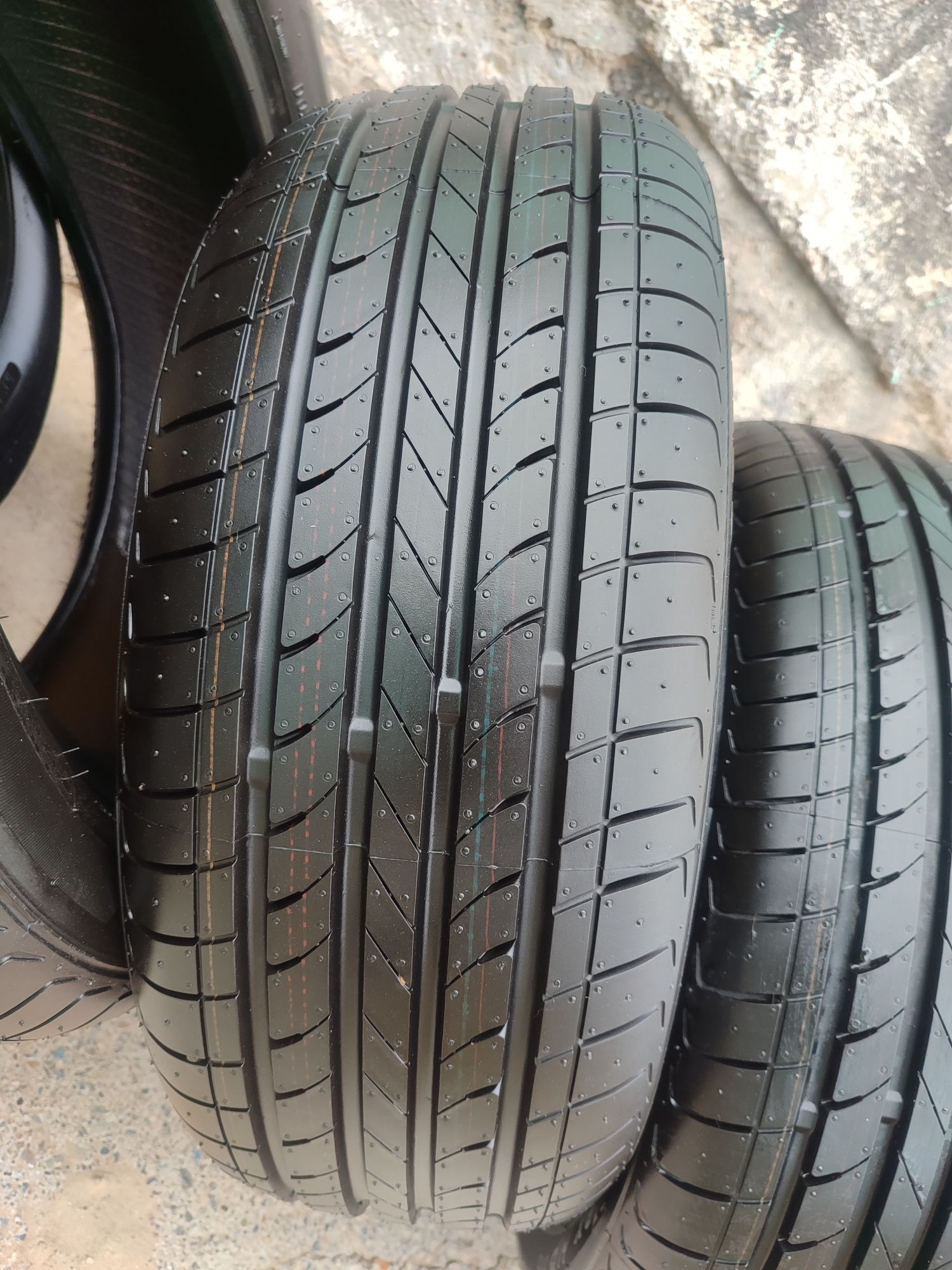 Шины 195/55R15 Ling Long