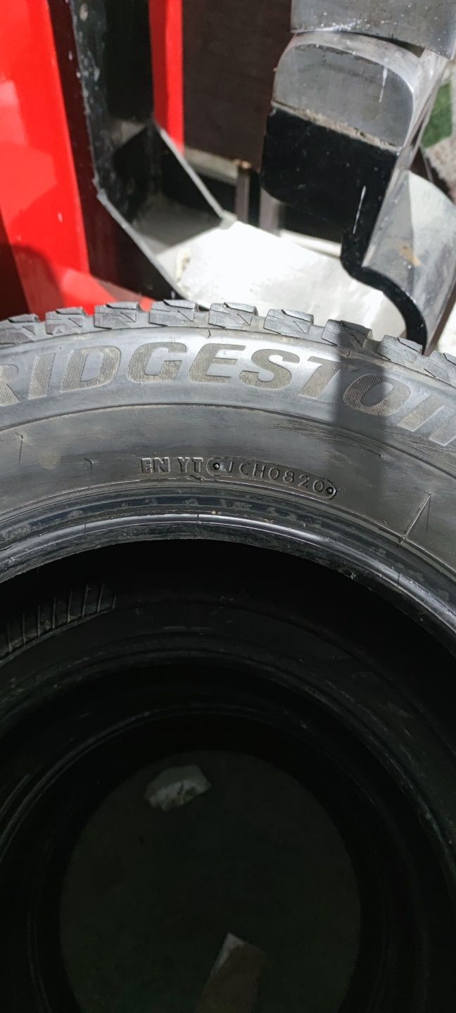 Продам шины Bridgestone