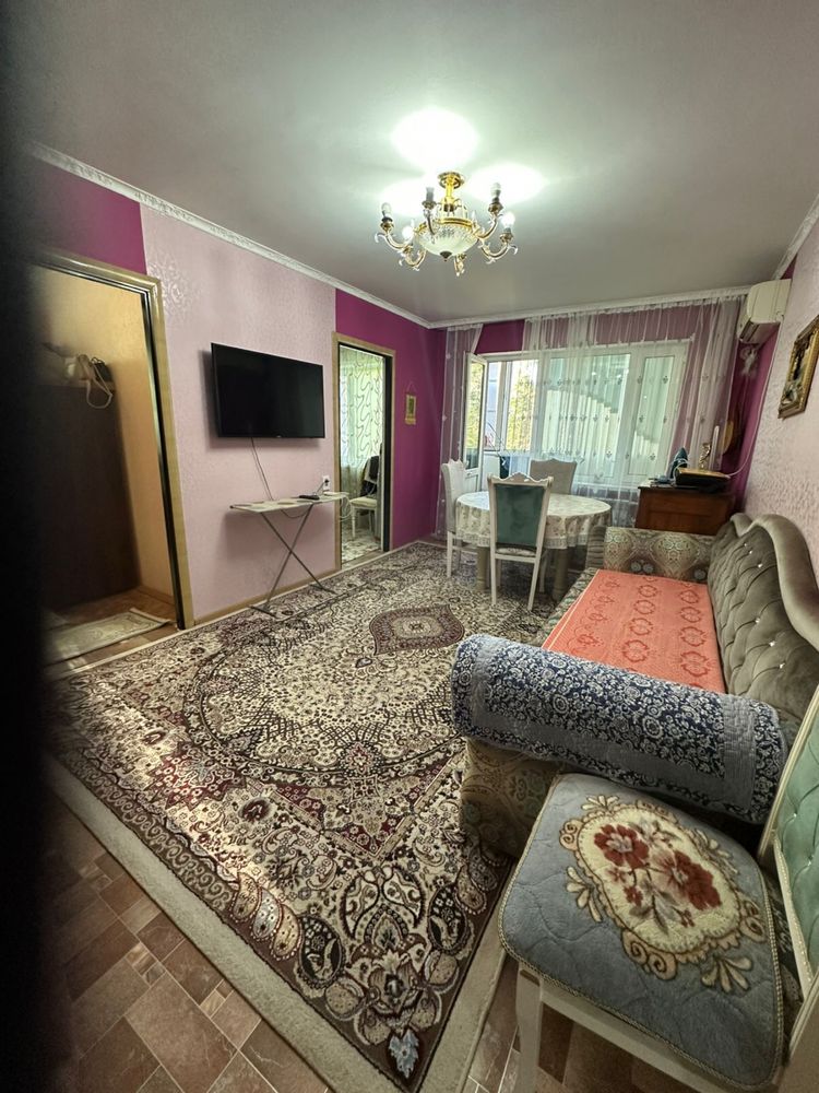 продам 4-х комн квартиру