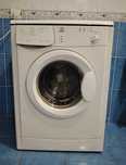Стиральная машина автомат Indesit