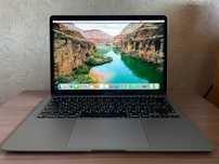 Apple MacBook Air 2020 13,3 /M1 /256Gb ssd /8Gb ram