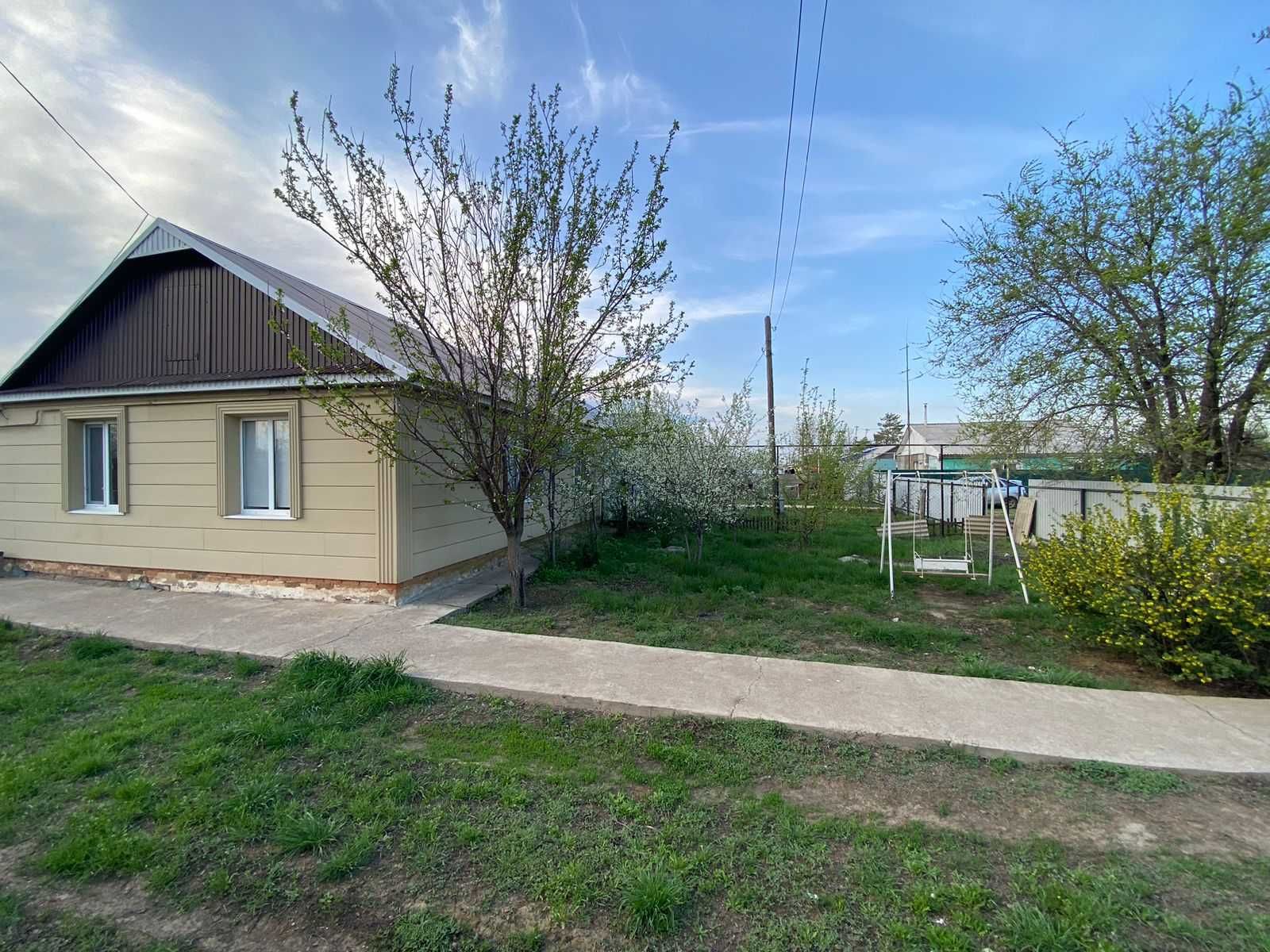 Продам дом в п. Жана Омир