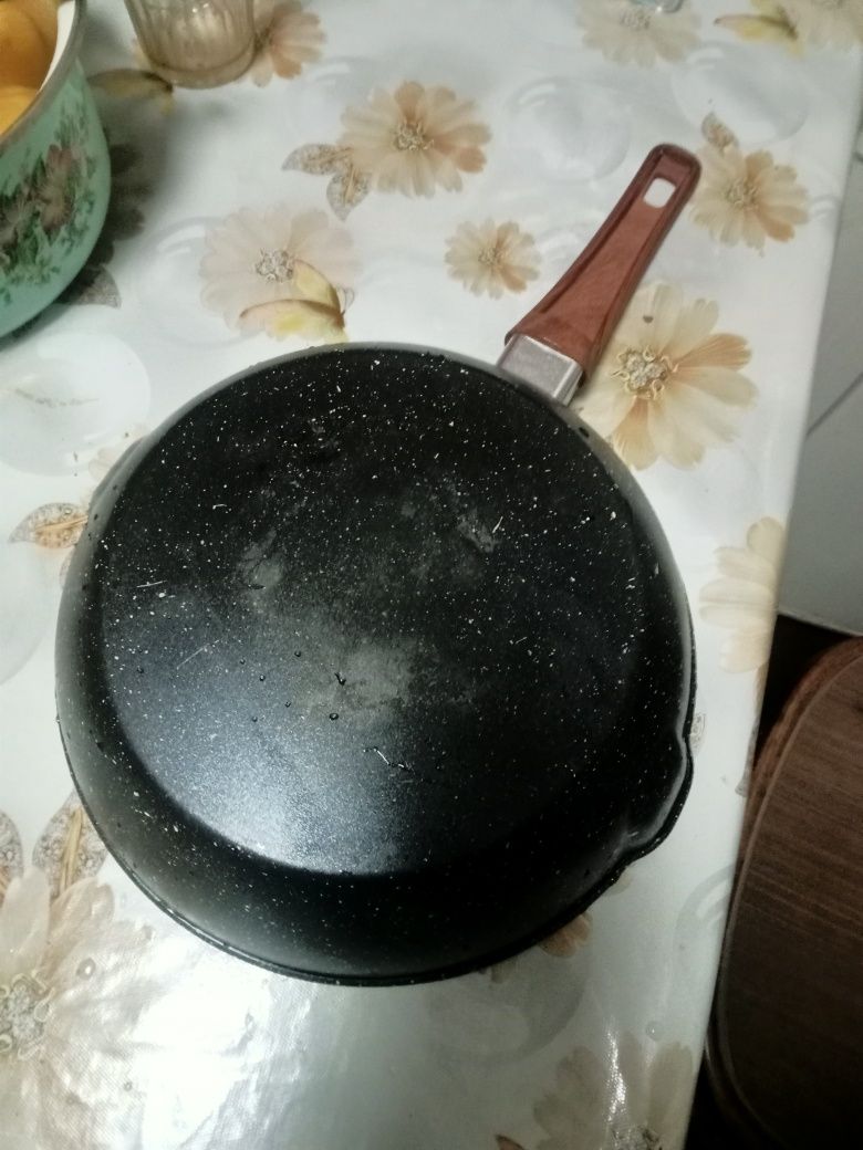 Продам скавородку