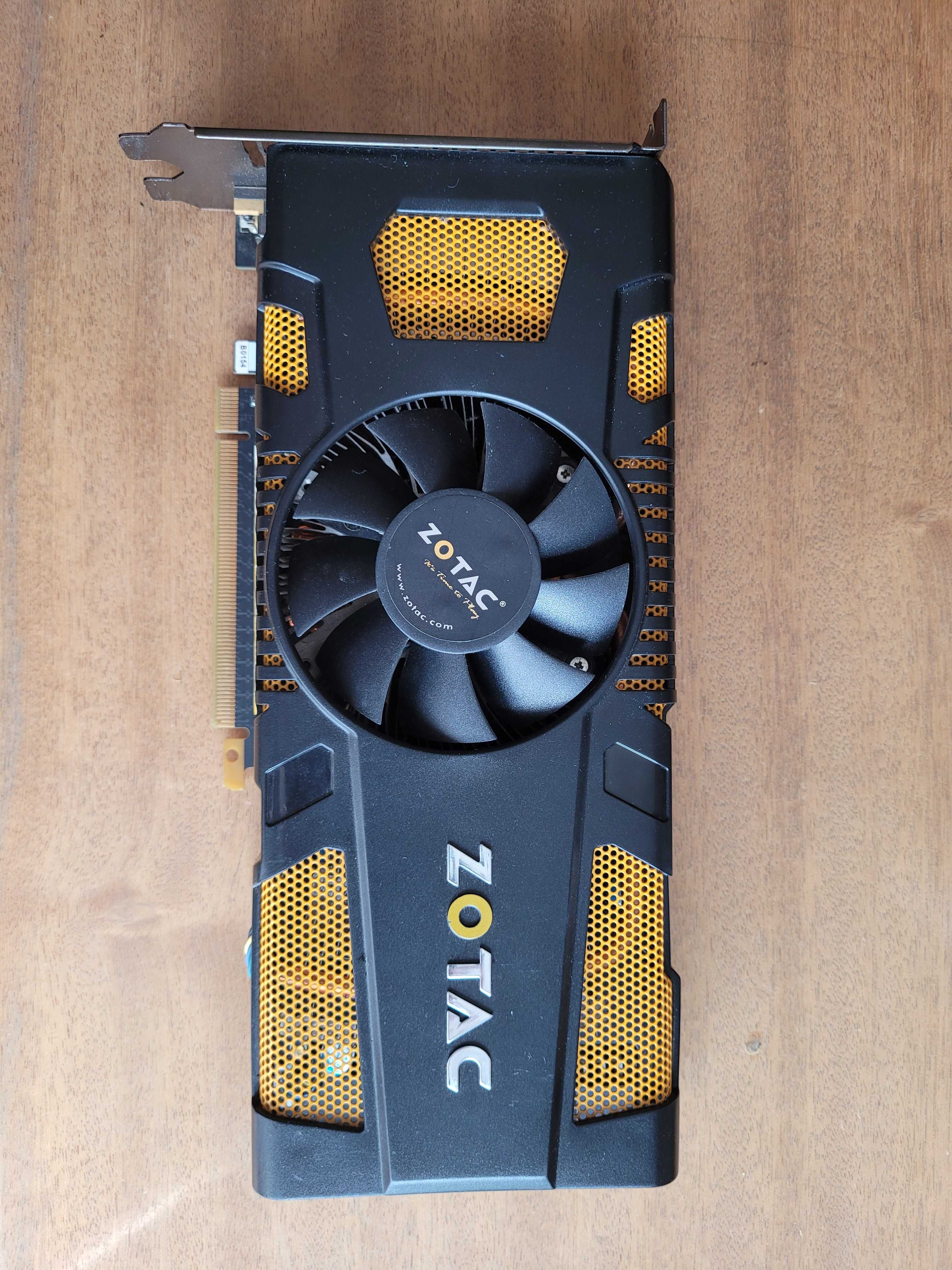 Видеокарта Ge Force GTX 560