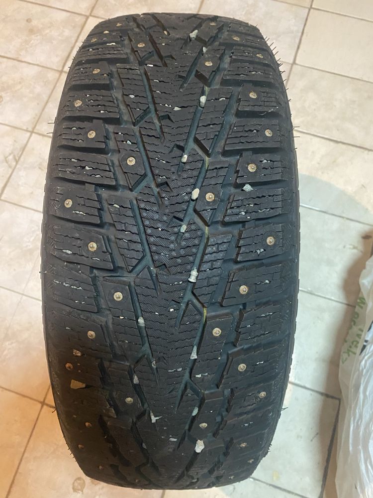 Продаю шины Haida 205х55 R1 шипами