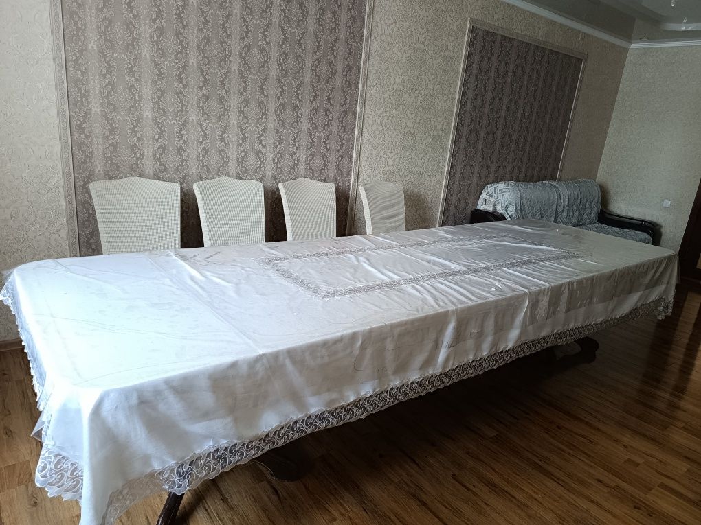 Стол куриные ножки