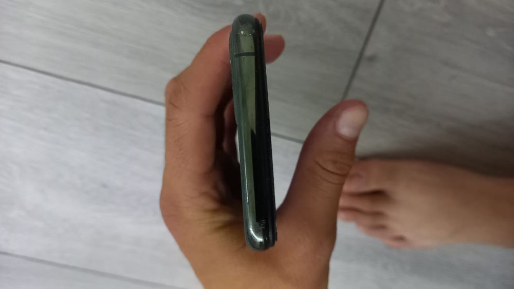 iPhone 11 pro 50000
