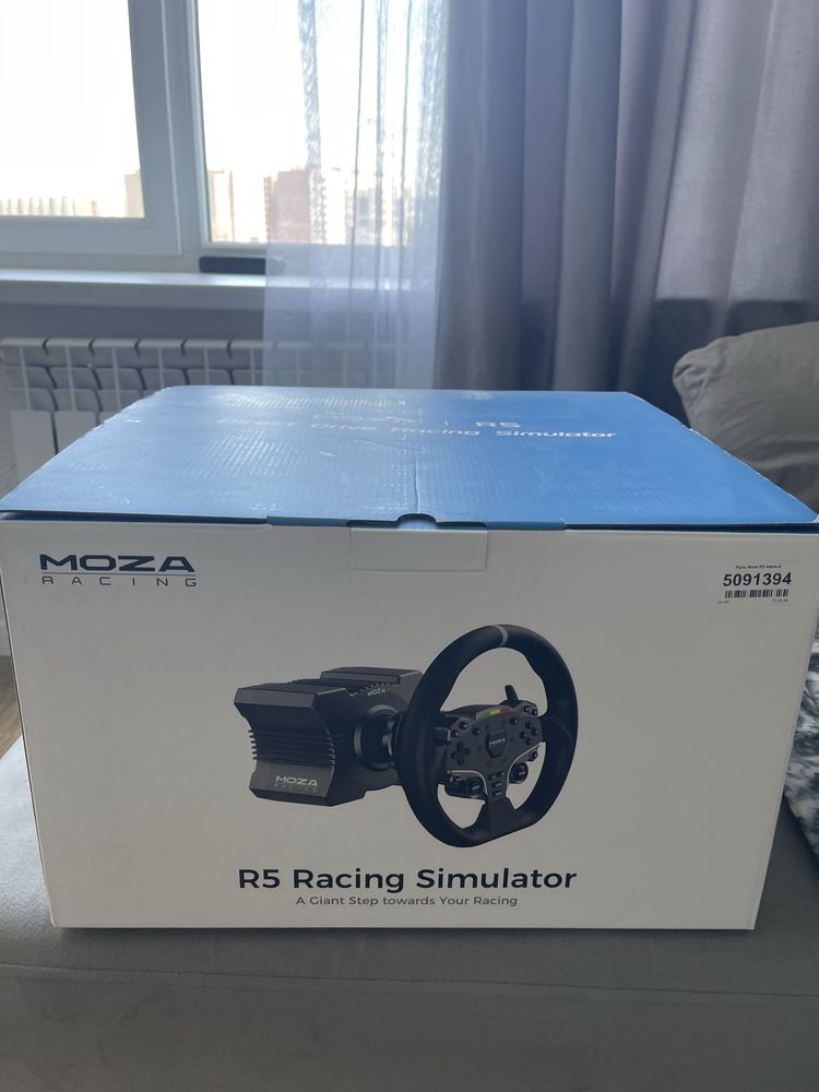 Moza r5 Bundle steering wheel