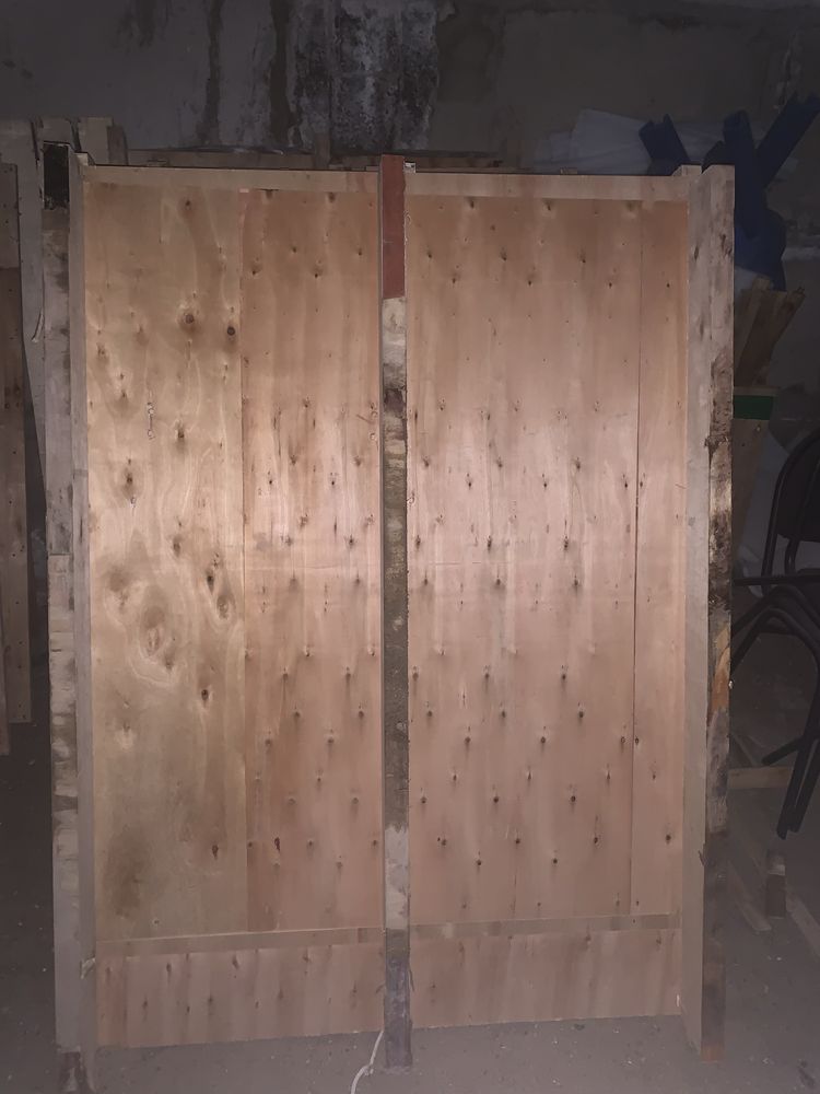 Продам новые поддоны из фанеры 140х105см