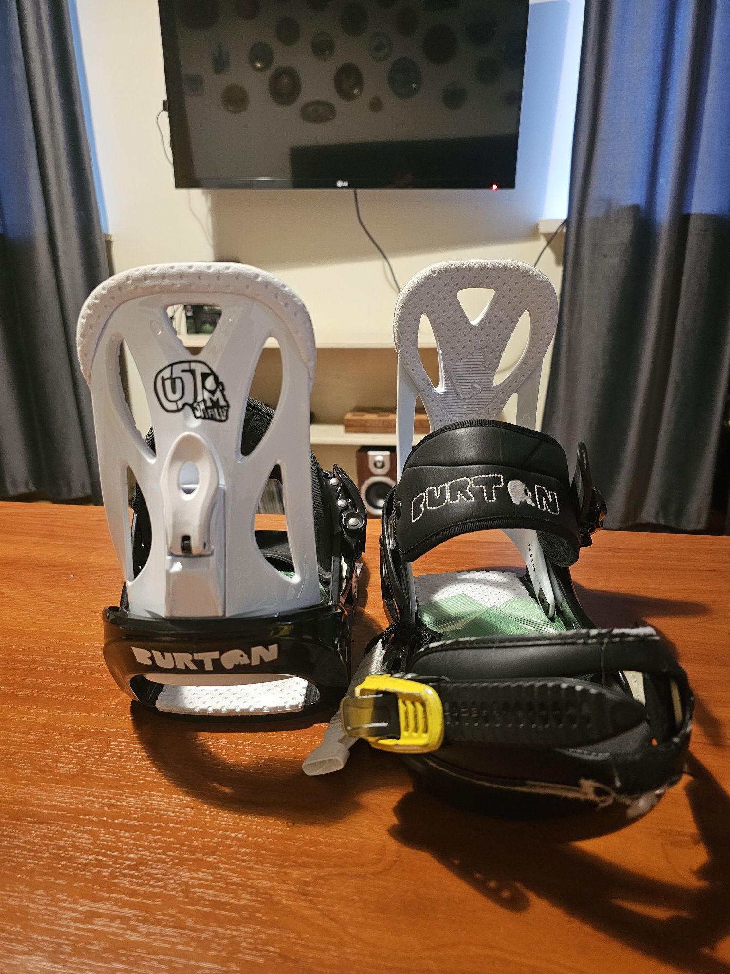 Крепления для сноуборда Burton