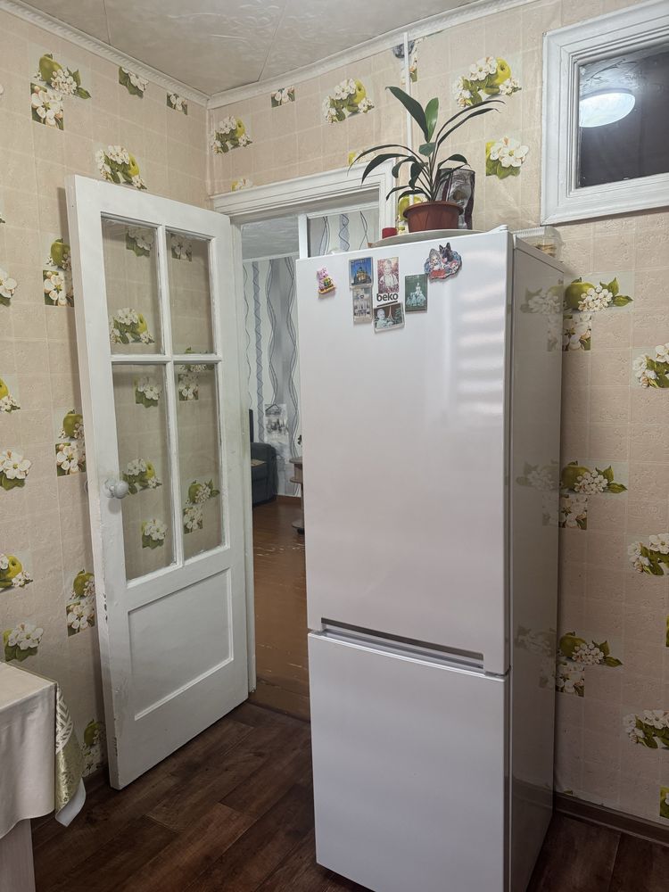 Срочно продам  1 кв на Герцена 33 , 2 этаж. Торг