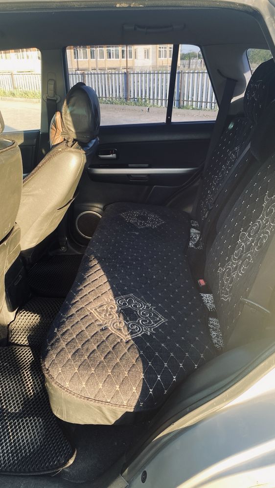 Suzuki grand vitara 2.0