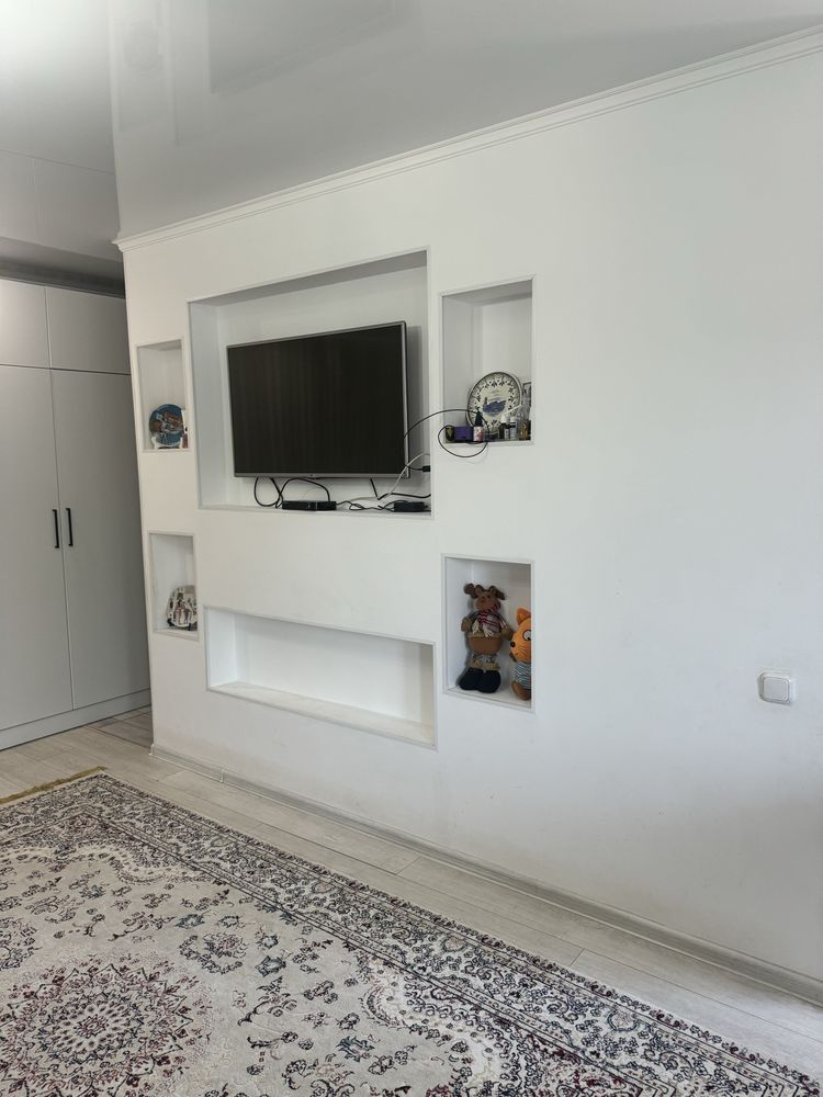 Продам 3-комнатную квартиру в центре