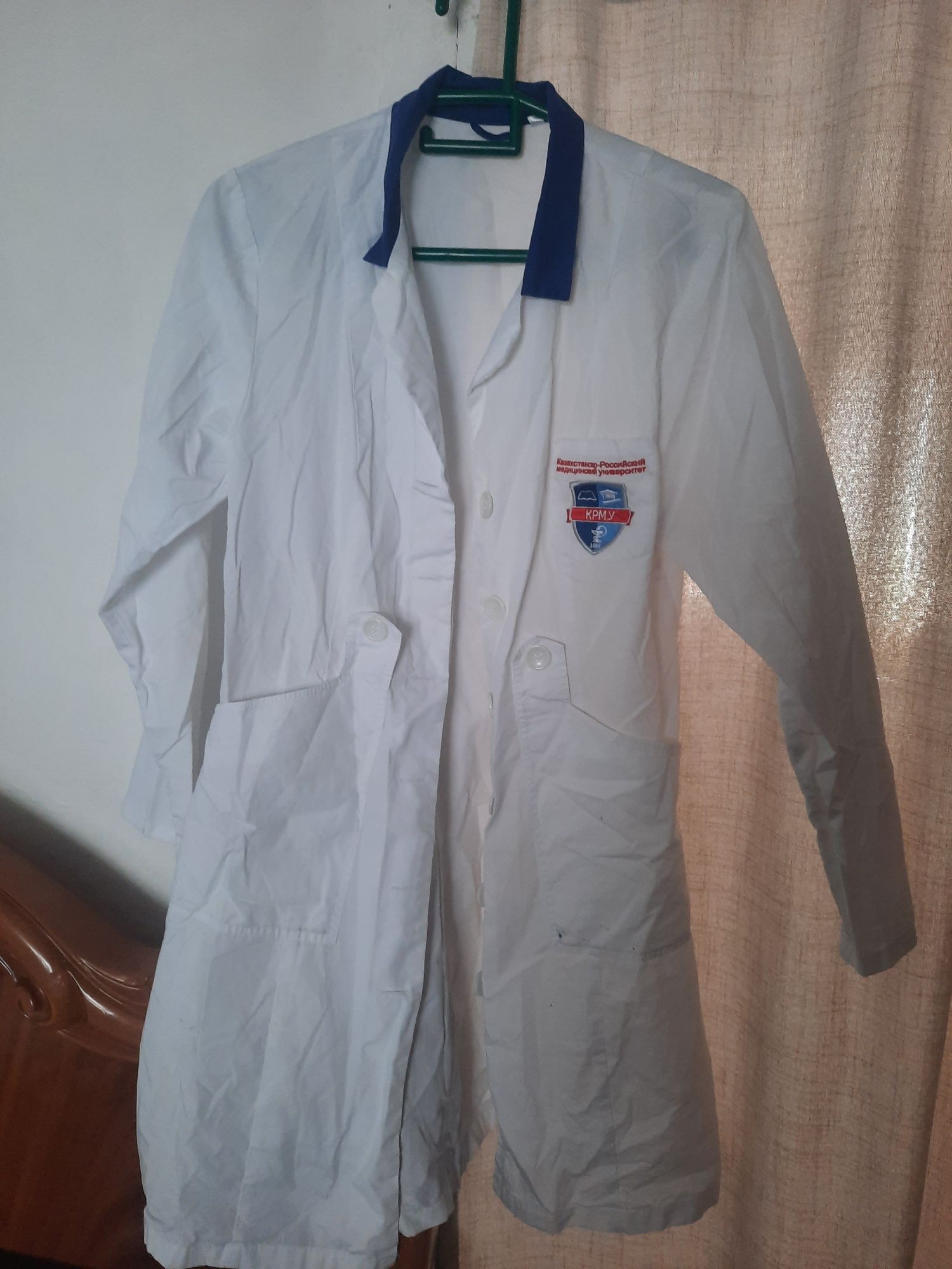 Продам медицинский халаты