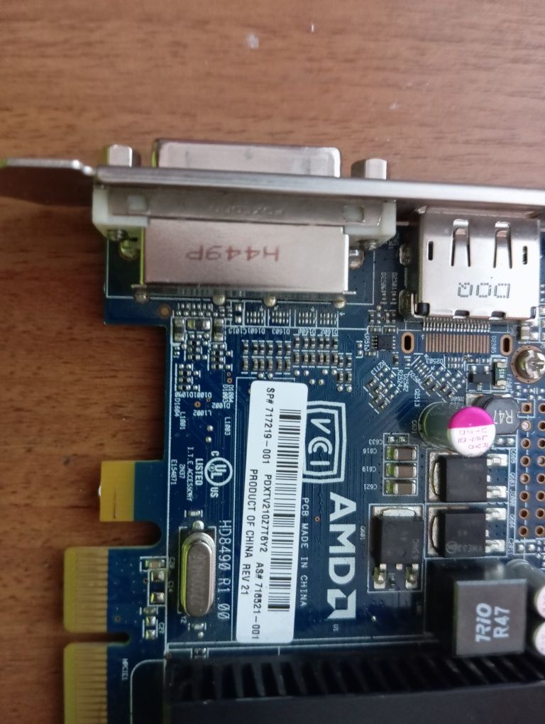 Amd Radeon HD 8490