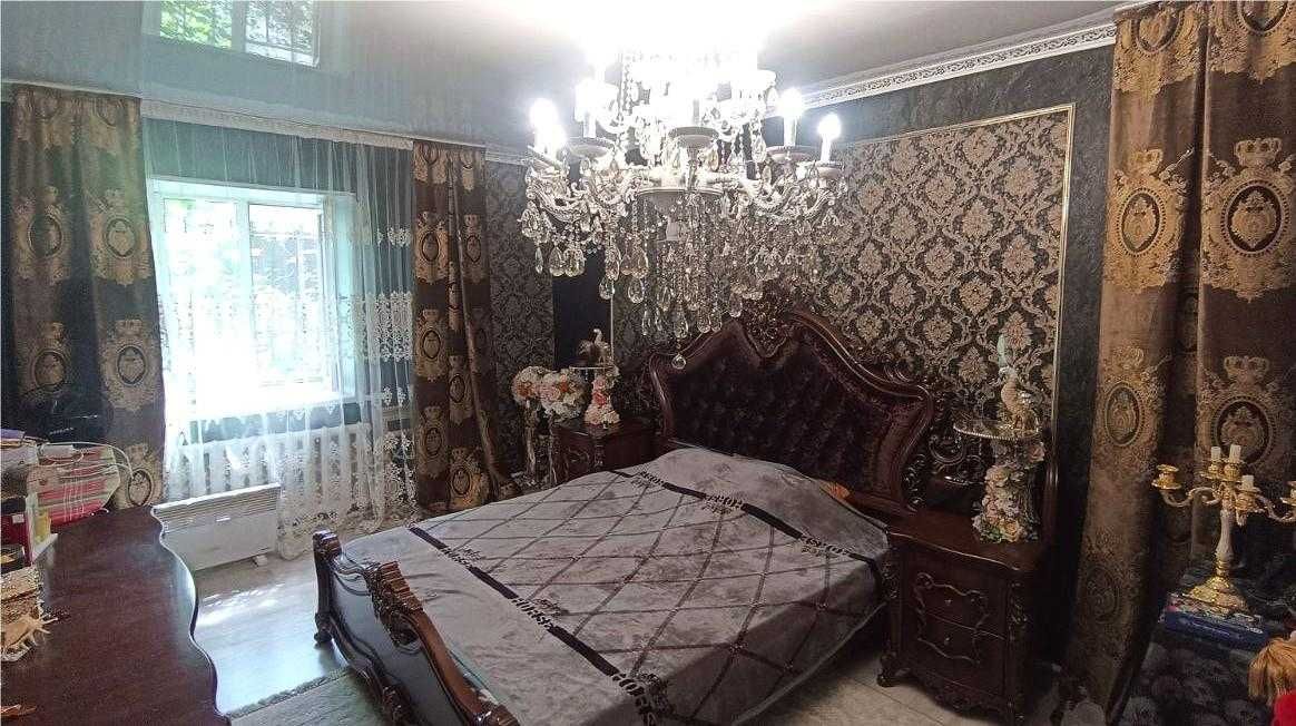 Продается ДОМ с мебелью и техникой.