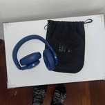 Продаются Наушники jbl