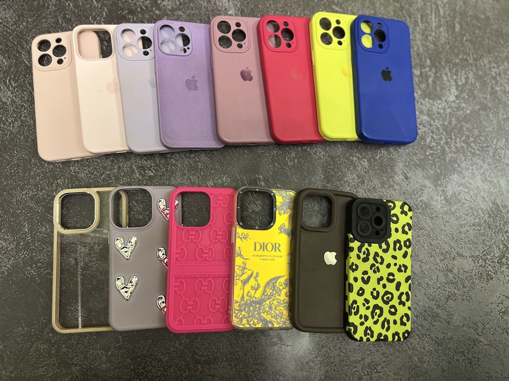 Продам чехлы на Айфон 13 про